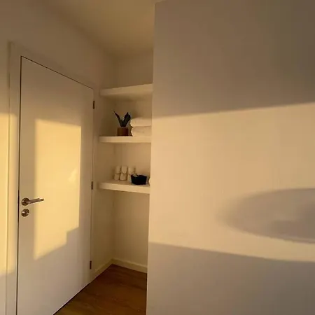 Apartamento Duplo Com Casa De Banho Exclusiva No