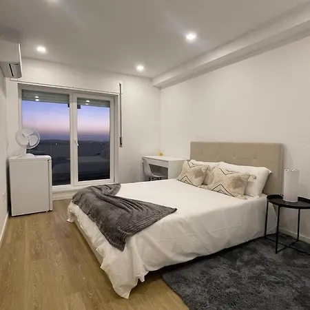 Duplo Com Casa De Banho Exclusiva No
